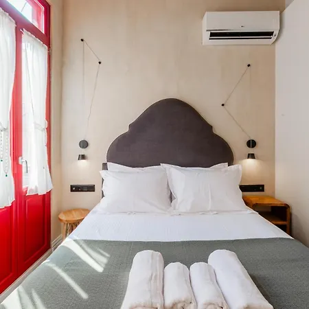 Danae Hotel 3*