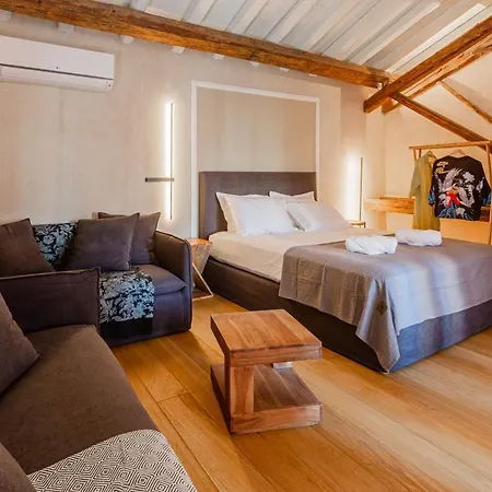 Danae Hotel 3*