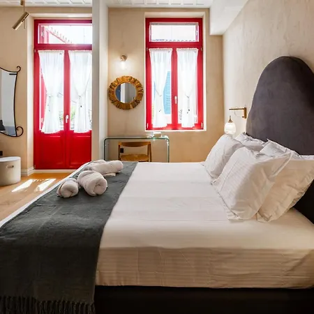 Danae Hotel 3*