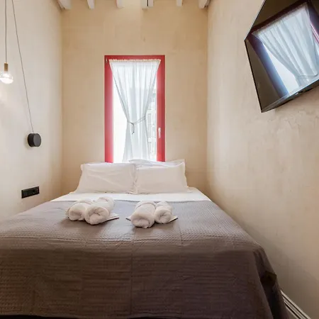 Hotel Danae 3*